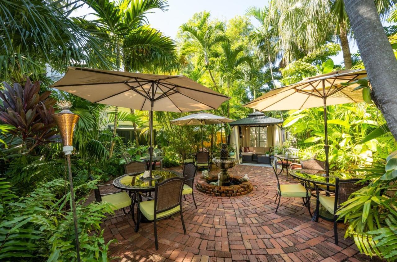 The Mermaid & The Alligator Key West Exterior photo