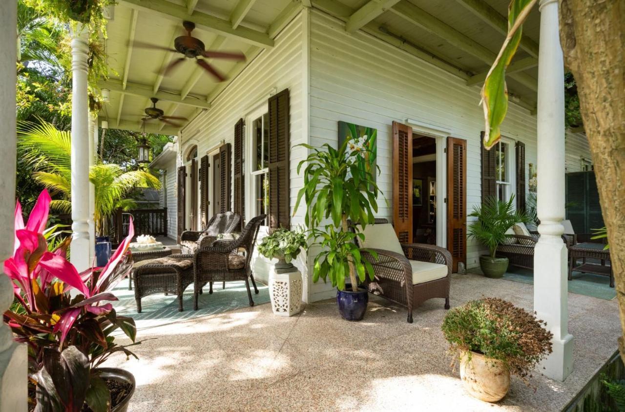 The Mermaid & The Alligator Key West Exterior photo