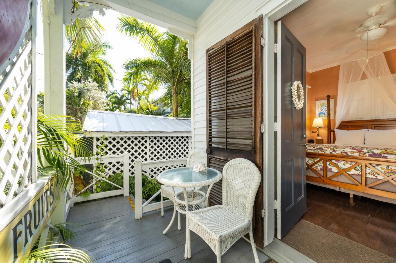 The Mermaid & The Alligator Key West Exterior photo