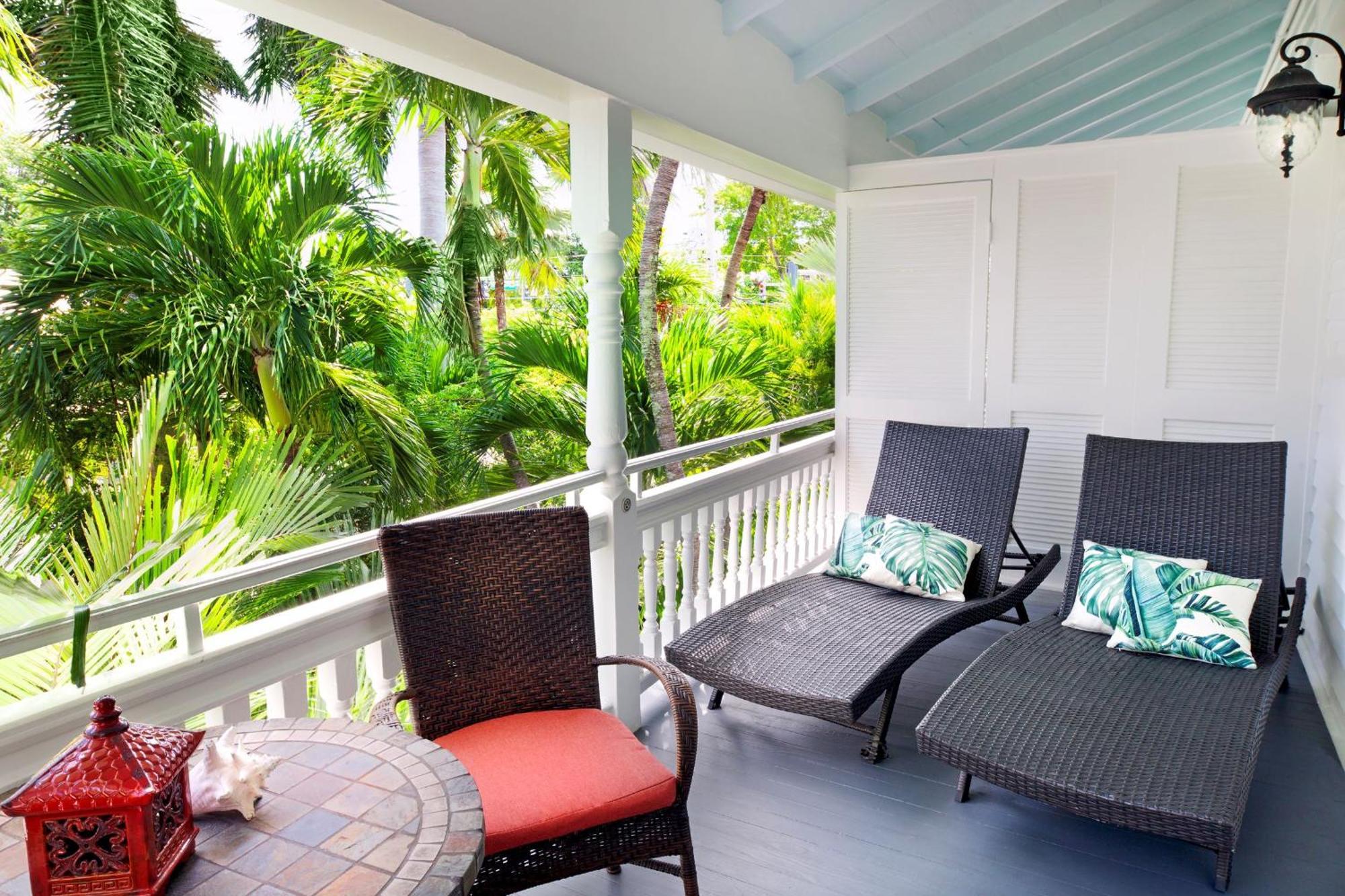 The Mermaid & The Alligator Key West Exterior photo